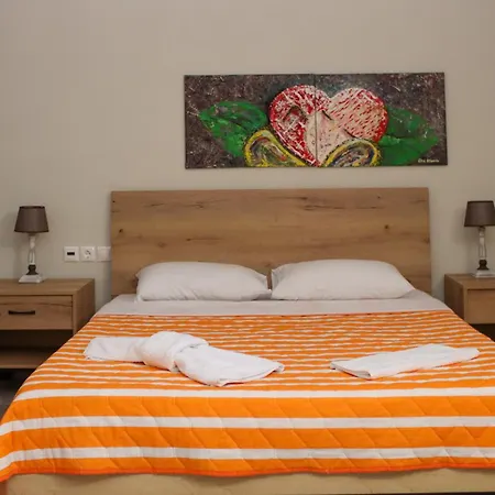 Zeusplace Pool Olympus Riviera