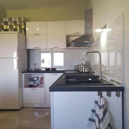 Zeusplace Pool Olympus Riviera